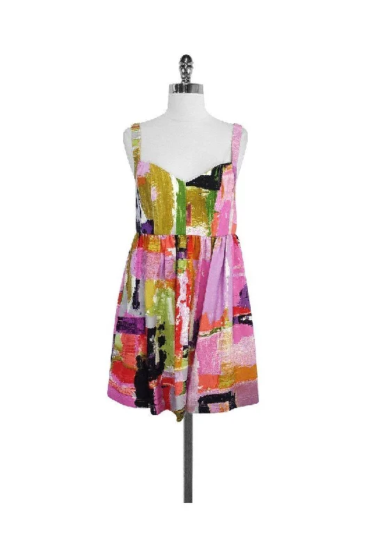 Empire Waist Women Dress to Accentuate the Bust and Conceal the Waist Empire Waist Women Dress to Accentuate the Bust and Conceal the Waist Ali Ro - Multicolor Print Silk Sleeveless Dress Sz 8 Empire Waist Women Dress to Accentuate the Bust and Conceal the Waist Empire Waist Women Dress to Accentuate the Bust and Conceal the Waist Ali Ro - Multicolor Print Silk Sleeveless Dress Sz 8