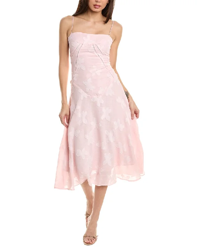 Pleated Women Dress with a Timeless and Elegant Texture Pleated Women Dress with a Timeless and Elegant Texture Avantlook Burnout Midi Dress Pleated Women Dress with a Timeless and Elegant Texture Pleated Women Dress with a Timeless and Elegant Texture Avantlook Burnout Midi Dress