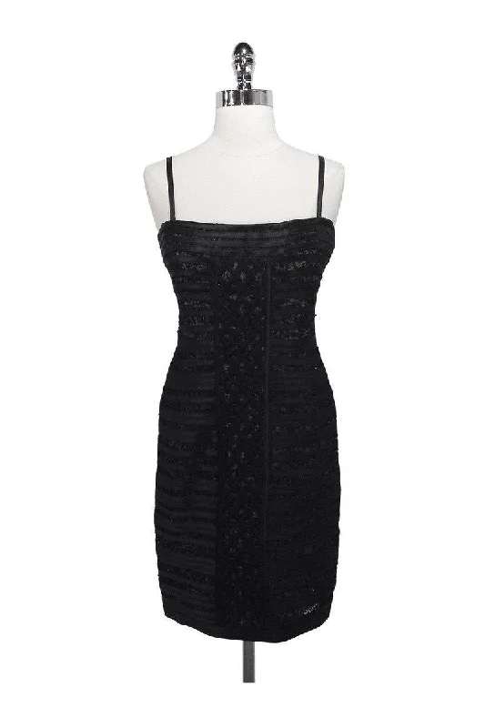 Mini Women Dress with a Short Hem for a Young and Trendy Style Mini Women Dress with a Short Hem for a Young and Trendy Style BCBG Max Azria - Black Strapless Dress w/ Lace Sz 10 Mini Women Dress with a Short Hem for a Young and Trendy Style Mini Women Dress with a Short Hem for a Young and Trendy Style BCBG Max Azria - Black Strapless Dress w/ Lace Sz 10
