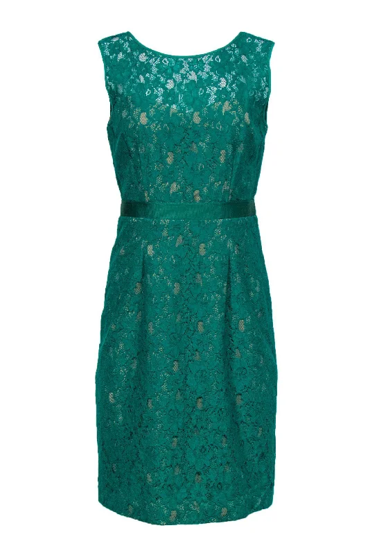 Plus Size Women Dress with a Flattering A - Line Cut for Comfort and Style Plus Size Women Dress with a Flattering A - Line Cut for Comfort and Style BCBG Max Azria - Green Lace Overlay Fitted Dress Sz 8 Plus Size Women Dress with a Flattering A - Line Cut for Comfort and Style Plus Size Women Dress with a Flattering A - Line Cut for Comfort and Style BCBG Max Azria - Green Lace Overlay Fitted Dress Sz 8