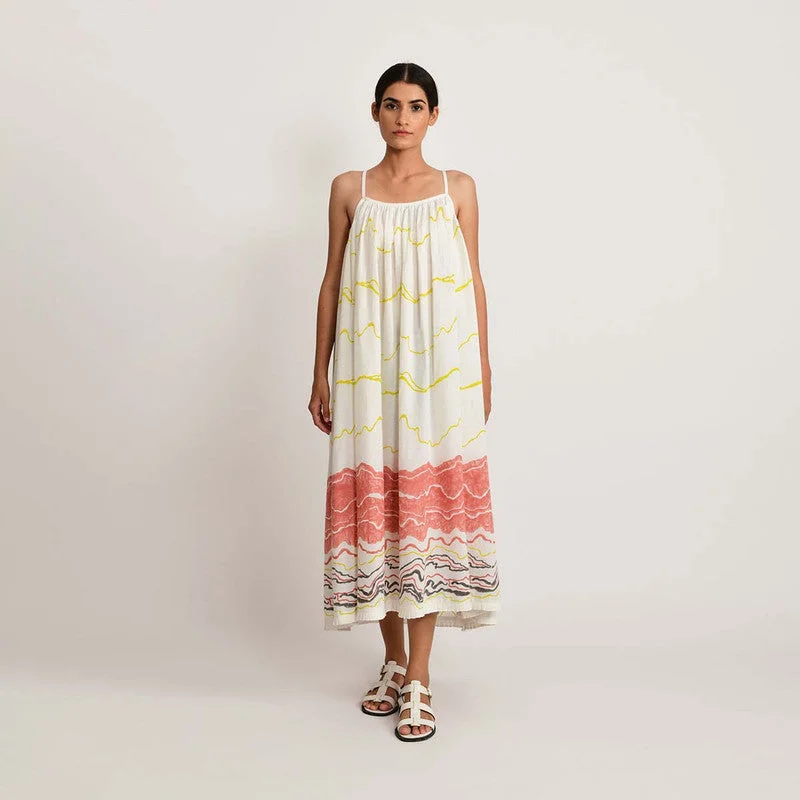 Halter Neck Women Dress to Show Off the Shoulders and Neckline Halter Neck Women Dress to Show Off the Shoulders and Neckline Bamboo Cotton Gathered Dress | White & Pink Halter Neck Women Dress to Show Off the Shoulders and Neckline Halter Neck Women Dress to Show Off the Shoulders and Neckline Bamboo Cotton Gathered Dress | White & Pink