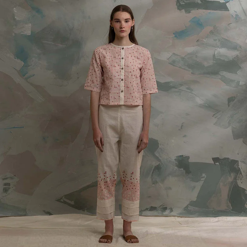 Printed Abstract Women Dress for a Modern and Artistic Appeal Printed Abstract Women Dress for a Modern and Artistic Appeal Pure Cotton Block Printed Co-Ord Set | White & Pink Printed Abstract Women Dress for a Modern and Artistic Appeal Printed Abstract Women Dress for a Modern and Artistic Appeal Pure Cotton Block Printed Co-Ord Set | White & Pink