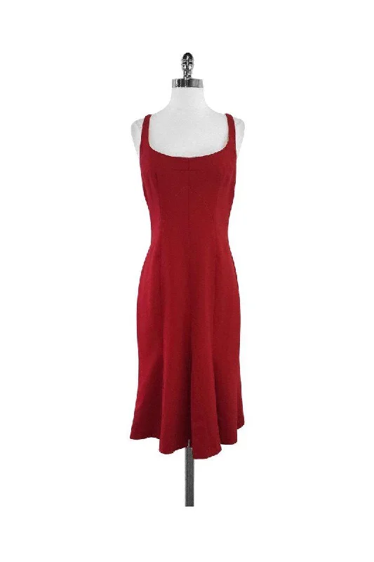 Strapless Women Dress with a Built - in Bra for Comfort and Support Strapless Women Dress with a Built - in Bra for Comfort and Support Dolce & Gabbana - Red Wool Blend Sleeveless Dress Sz 10