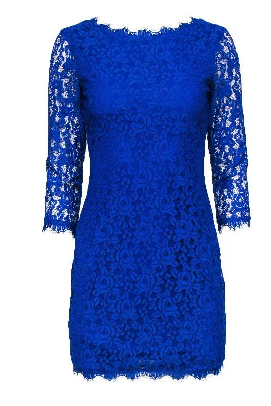 Halter Neck Women Dress to Show Off the Shoulders and Neckline Halter Neck Women Dress to Show Off the Shoulders and Neckline Diane von Furstenberg - Royal Blue Floral Lace Bodycon Dress Sz 2 Halter Neck Women Dress to Show Off the Shoulders and Neckline Halter Neck Women Dress to Show Off the Shoulders and Neckline Diane von Furstenberg - Royal Blue Floral Lace Bodycon Dress Sz 2