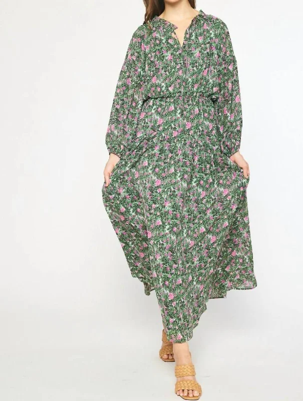 Pleated Women Dress with a Timeless and Elegant Texture Pleated Women Dress with a Timeless and Elegant Texture Floral Maxi Dress In Orchid Forest Pleated Women Dress with a Timeless and Elegant Texture Pleated Women Dress with a Timeless and Elegant Texture Floral Maxi Dress In Orchid Forest