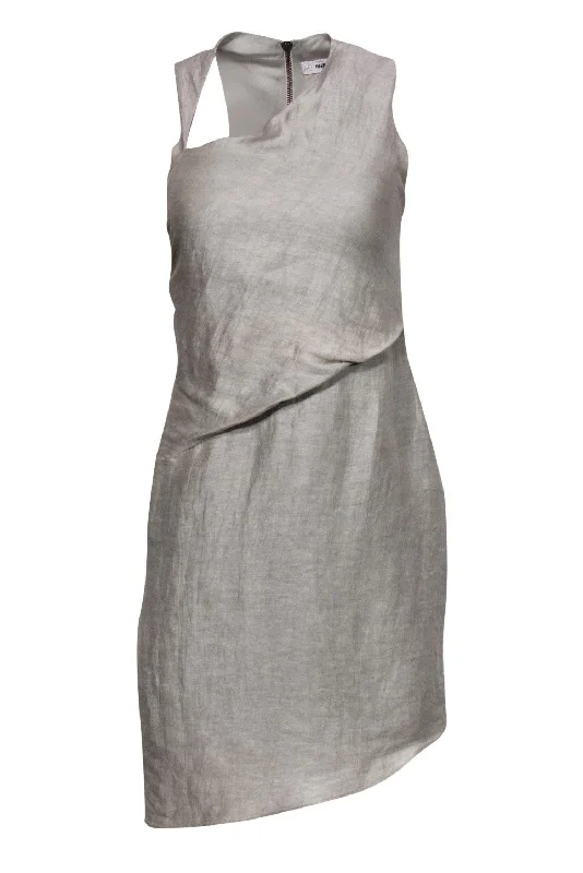 Ruffled Women Dress with Multiple Layers for a Playful and Girly Style Ruffled Women Dress with Multiple Layers for a Playful and Girly Style Helmut Lang - Light Gray Linen Dress w/ Asymmetric Neckline Sz 2 Ruffled Women Dress with Multiple Layers for a Playful and Girly Style Ruffled Women Dress with Multiple Layers for a Playful and Girly Style Helmut Lang - Light Gray Linen Dress w/ Asymmetric Neckline Sz 2