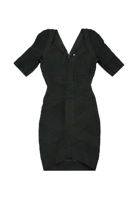 Backless Women Dress for a Sexy and Alluring Look at Evening Events Backless Women Dress for a Sexy and Alluring Look at Evening Events Herve Leger - Green Bandage Dress Sz XS Backless Women Dress for a Sexy and Alluring Look at Evening Events Backless Women Dress for a Sexy and Alluring Look at Evening Events Herve Leger - Green Bandage Dress Sz XS