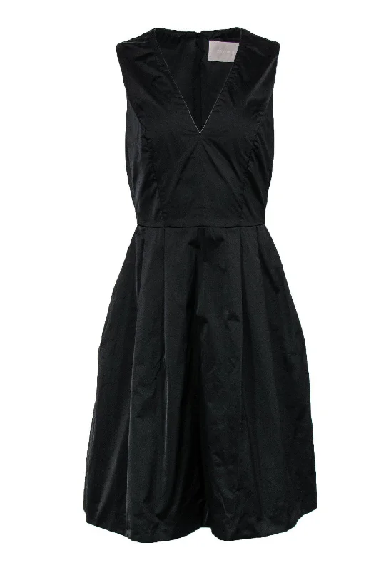Pleated Women Dress with a Timeless and Elegant Texture Pleated Women Dress with a Timeless and Elegant Texture Jason Wu - Black A-Line Plunge Neckline Dress Sz 8 Pleated Women Dress with a Timeless and Elegant Texture Pleated Women Dress with a Timeless and Elegant Texture Jason Wu - Black A-Line Plunge Neckline Dress Sz 8
