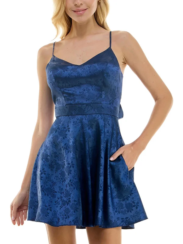 Strapless Women Dress with a Built - in Bra for Comfort and Support Strapless Women Dress with a Built - in Bra for Comfort and Support Juniors Womens Party Short Fit & Flare Dress Strapless Women Dress with a Built - in Bra for Comfort and Support Strapless Women Dress with a Built - in Bra for Comfort and Support Juniors Womens Party Short Fit & Flare Dress