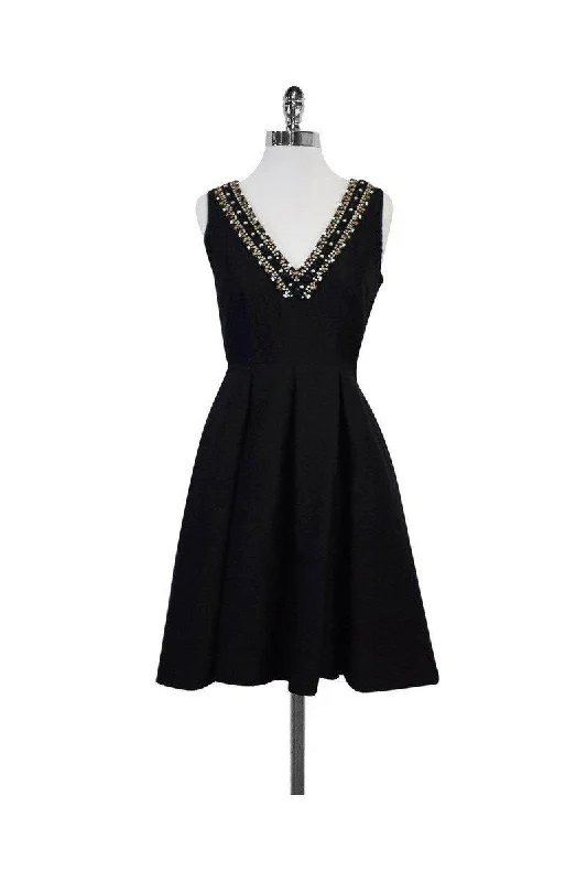 Plus Size Women Dress with a Flattering A - Line Cut for Comfort and Style Plus Size Women Dress with a Flattering A - Line Cut for Comfort and Style Kate Spade - Black Beaded Neckline Fit & Flare Dress Sz 2 Plus Size Women Dress with a Flattering A - Line Cut for Comfort and Style Plus Size Women Dress with a Flattering A - Line Cut for Comfort and Style Kate Spade - Black Beaded Neckline Fit & Flare Dress Sz 2