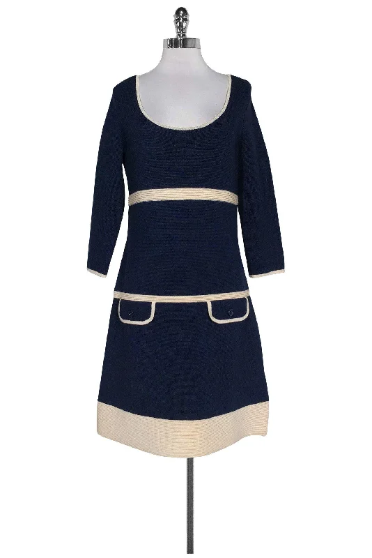 Strapless Women Dress with a Built - in Bra for Comfort and Support Strapless Women Dress with a Built - in Bra for Comfort and Support Kate Spade - Navy Blue Knit Dress Sz M