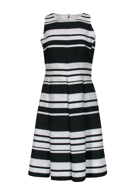 Sheath Women Dress with a Tailored Fit for a Professional Look Sheath Women Dress with a Tailored Fit for a Professional Look Kate Spade - Black & White Striped Fit & Flare Dress Sz 6 Sheath Women Dress with a Tailored Fit for a Professional Look Sheath Women Dress with a Tailored Fit for a Professional Look Kate Spade - Black & White Striped Fit & Flare Dress Sz 6