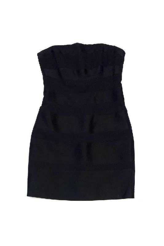 Shift Women Dress with a Simple and Classic Design for Everyday Wear Shift Women Dress with a Simple and Classic Design for Everyday Wear Laundry by Shelli Segal - Vintage Black Satin Strapless Dress Sz 8 Shift Women Dress with a Simple and Classic Design for Everyday Wear Shift Women Dress with a Simple and Classic Design for Everyday Wear Laundry by Shelli Segal - Vintage Black Satin Strapless Dress Sz 8