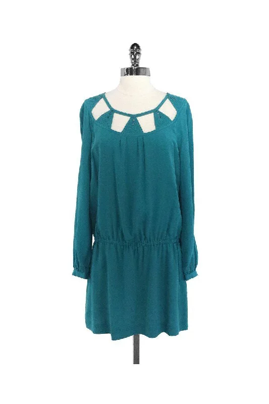 Lace - Embellished Women Dress for an Elegant and Sophisticated Appearance Lace - Embellished Women Dress for an Elegant and Sophisticated Appearance Leifsdottir - Teal Silk Elastic Drop Waist Dress Sz 6 Lace - Embellished Women Dress for an Elegant and Sophisticated Appearance Lace - Embellished Women Dress for an Elegant and Sophisticated Appearance Leifsdottir - Teal Silk Elastic Drop Waist Dress Sz 6