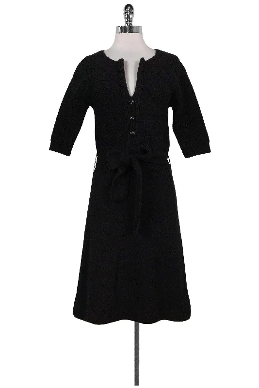 Lace - Embellished Women Dress for an Elegant and Sophisticated Appearance Lace - Embellished Women Dress for an Elegant and Sophisticated Appearance Marc by Marc Jacobs - Black Wool Knit Dress Sz S Lace - Embellished Women Dress for an Elegant and Sophisticated Appearance Lace - Embellished Women Dress for an Elegant and Sophisticated Appearance Marc by Marc Jacobs - Black Wool Knit Dress Sz S