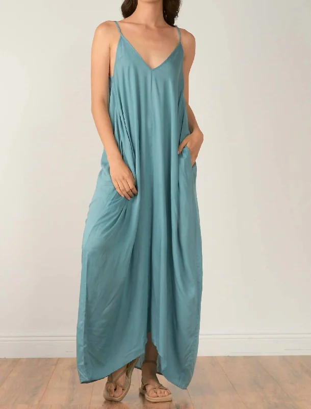 Wrap - Style Women Dress with Adjustable Fit for All Body Types Wrap - Style Women Dress with Adjustable Fit for All Body Types Maxi Dress In Jade Wrap - Style Women Dress with Adjustable Fit for All Body Types Wrap - Style Women Dress with Adjustable Fit for All Body Types Maxi Dress In Jade