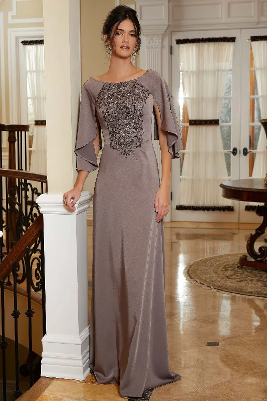 Halter Neck Women Dress to Show Off the Shoulders and Neckline Halter Neck Women Dress to Show Off the Shoulders and Neckline Morilee 72829 Halter Neck Women Dress to Show Off the Shoulders and Neckline Halter Neck Women Dress to Show Off the Shoulders and Neckline Morilee 72829