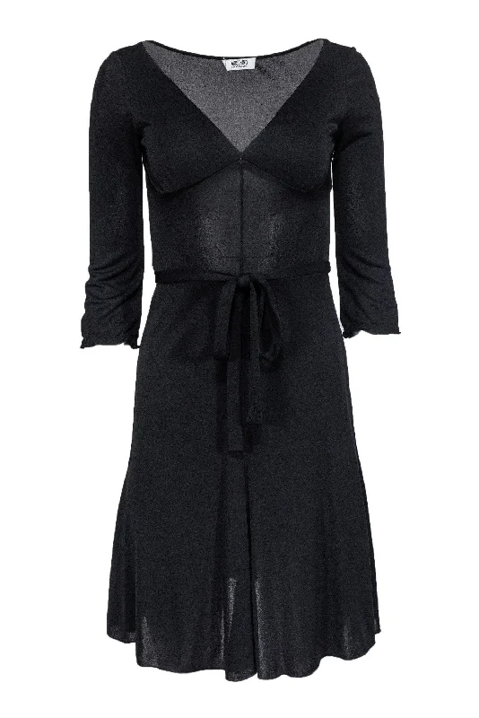 Wrap - Style Women Dress with Adjustable Fit for All Body Types Wrap - Style Women Dress with Adjustable Fit for All Body Types Moschino Cheap & Chic - Black Fit & Flare Dress Sz 4 Wrap - Style Women Dress with Adjustable Fit for All Body Types Wrap - Style Women Dress with Adjustable Fit for All Body Types Moschino Cheap & Chic - Black Fit & Flare Dress Sz 4