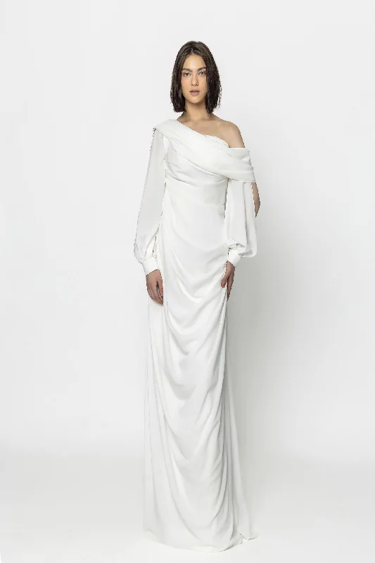 Plus Size Women Dress with a Flattering A - Line Cut for Comfort and Style Plus Size Women Dress with a Flattering A - Line Cut for Comfort and Style Naja Saade RTW23-03