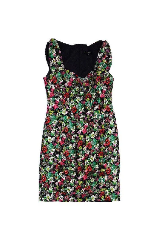 Wrap - Style Women Dress with Adjustable Fit for All Body Types Wrap - Style Women Dress with Adjustable Fit for All Body Types Nanette Lepore - Black, Green & Pink Floral Dress Sz 2 Wrap - Style Women Dress with Adjustable Fit for All Body Types Wrap - Style Women Dress with Adjustable Fit for All Body Types Nanette Lepore - Black, Green & Pink Floral Dress Sz 2