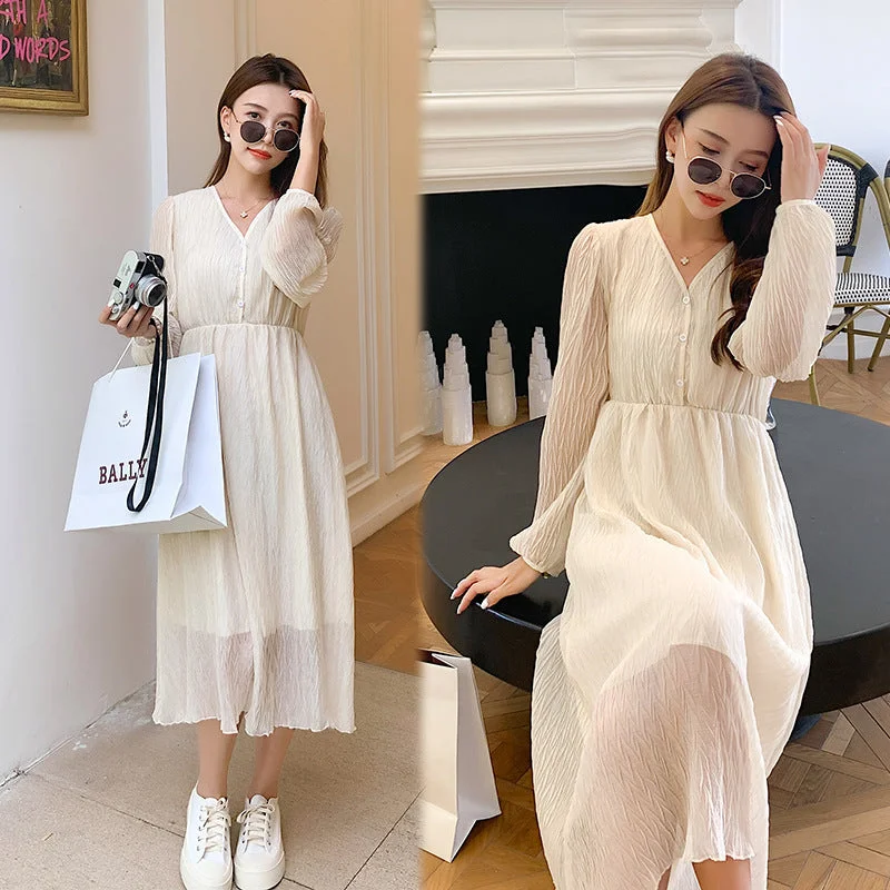 Ball Gown Women Dress with a Full Skirt for a Princess - like Look Ball Gown Women Dress with a Full Skirt for a Princess - like Look NiDELL . Maternity Dress Spring Fashion out Breastfeeding V-neck Chiffon Slim Fit Maternity Dress Long Dress