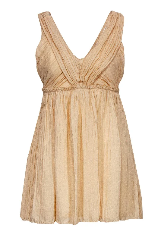 Shift Women Dress with a Simple and Classic Design for Everyday Wear Shift Women Dress with a Simple and Classic Design for Everyday Wear Rag & Bone - Peach Pintuck Silk Fit & Flare Dress Sz 2 Shift Women Dress with a Simple and Classic Design for Everyday Wear Shift Women Dress with a Simple and Classic Design for Everyday Wear Rag & Bone - Peach Pintuck Silk Fit & Flare Dress Sz 2