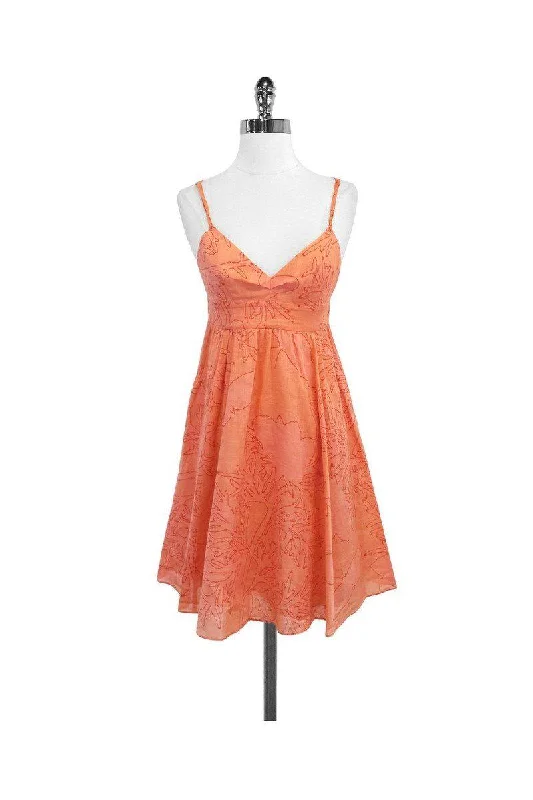 Ruffled Women Dress with Multiple Layers for a Playful and Girly Style Ruffled Women Dress with Multiple Layers for a Playful and Girly Style Rebecca Taylor - Coral Print Cotton Spaghetti Strap Dress Sz 2 Ruffled Women Dress with Multiple Layers for a Playful and Girly Style Ruffled Women Dress with Multiple Layers for a Playful and Girly Style Rebecca Taylor - Coral Print Cotton Spaghetti Strap Dress Sz 2