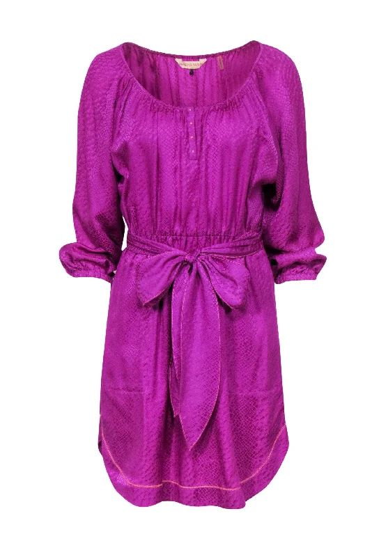 Maxi Women Dress with Floral Print for a Bohemian Vibe Maxi Women Dress with Floral Print for a Bohemian Vibe Rebecca Taylor - Magenta Snakeskin Embossed Silk Sheath Dress w/ Tie Belt Sz 6 Maxi Women Dress with Floral Print for a Bohemian Vibe Maxi Women Dress with Floral Print for a Bohemian Vibe Rebecca Taylor - Magenta Snakeskin Embossed Silk Sheath Dress w/ Tie Belt Sz 6