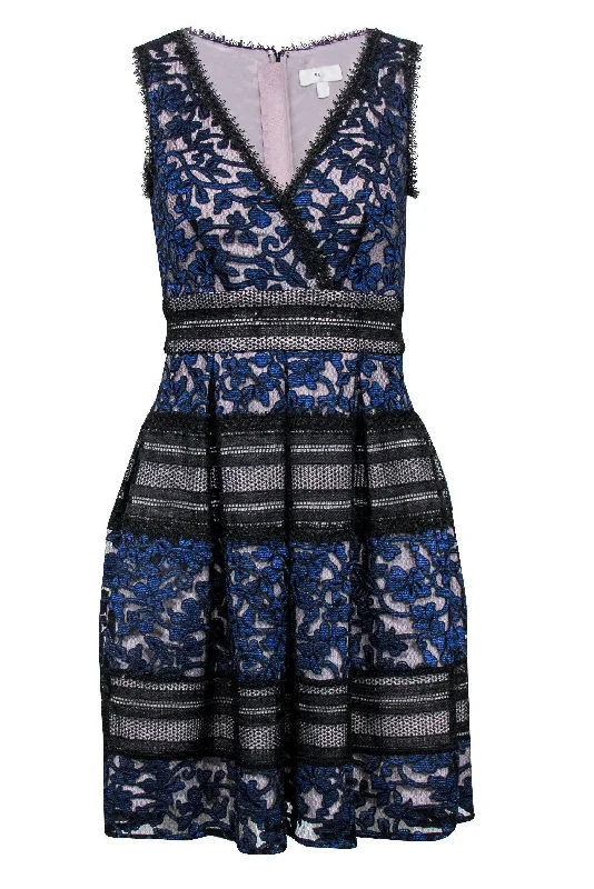 Mermaid - Style Women Dress with a Fitted Silhouette for Special Occasions Mermaid - Style Women Dress with a Fitted Silhouette for Special Occasions Reiss - Black & Blue Lace Fit & Flare Dress Sz 2 Mermaid - Style Women Dress with a Fitted Silhouette for Special Occasions Mermaid - Style Women Dress with a Fitted Silhouette for Special Occasions Reiss - Black & Blue Lace Fit & Flare Dress Sz 2
