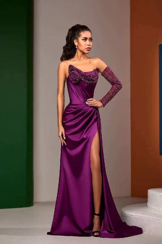 Strapless Women Dress with a Built - in Bra for Comfort and Support Strapless Women Dress with a Built - in Bra for Comfort and Support Sara Badr CR0033 Strapless Women Dress with a Built - in Bra for Comfort and Support Strapless Women Dress with a Built - in Bra for Comfort and Support Sara Badr CR0033