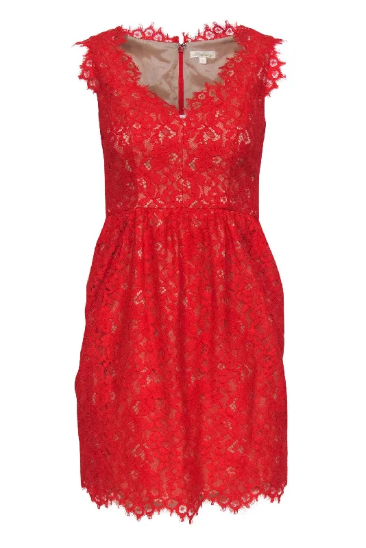 Mini Women Dress with a Short Hem for a Young and Trendy Style Mini Women Dress with a Short Hem for a Young and Trendy Style Shoshanna - Red Lace Plunge A-Line Sz 2 Mini Women Dress with a Short Hem for a Young and Trendy Style Mini Women Dress with a Short Hem for a Young and Trendy Style Shoshanna - Red Lace Plunge A-Line Sz 2