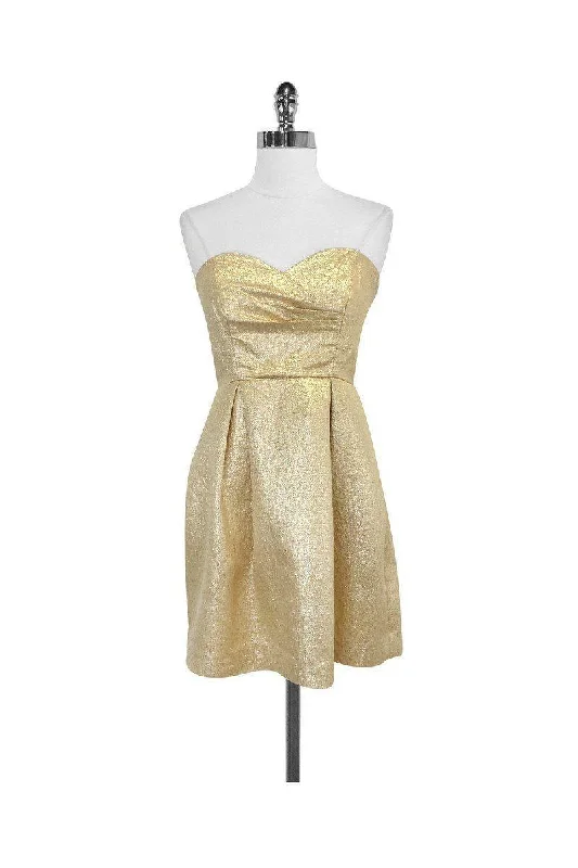 Pleated Women Dress with a Timeless and Elegant Texture Pleated Women Dress with a Timeless and Elegant Texture Shoshanna - Metallic Gold Silk Blend Strapless Dress Sz 0 Pleated Women Dress with a Timeless and Elegant Texture Pleated Women Dress with a Timeless and Elegant Texture Shoshanna - Metallic Gold Silk Blend Strapless Dress Sz 0