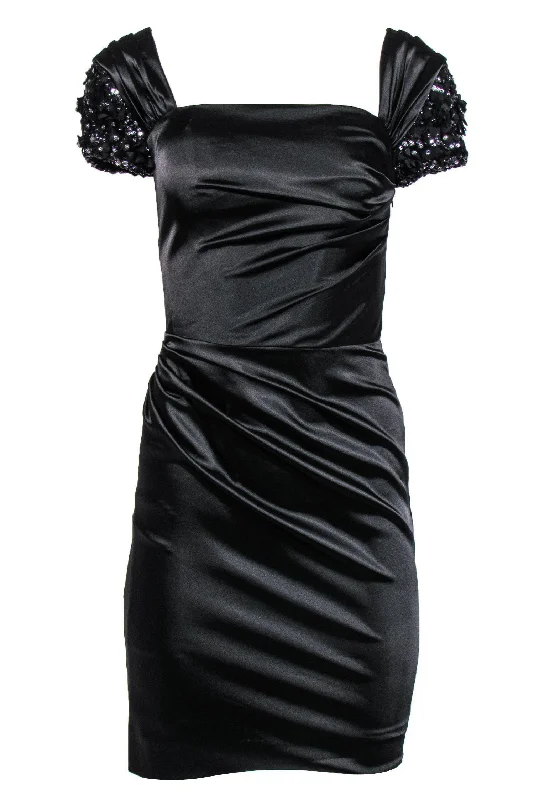 Off - the - Shoulder Women Dress for a Romantic and Feminine Look Off - the - Shoulder Women Dress for a Romantic and Feminine Look Badgley Mischka Collection - Black Sheath Dress w/ Rhinestone Sleeves Sz 0 Off - the - Shoulder Women Dress for a Romantic and Feminine Look Off - the - Shoulder Women Dress for a Romantic and Feminine Look Badgley Mischka Collection - Black Sheath Dress w/ Rhinestone Sleeves Sz 0