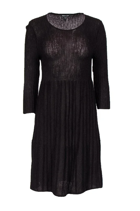 Sheath Women Dress with a Tailored Fit for a Professional Look Sheath Women Dress with a Tailored Fit for a Professional Look Eileen Fisher - Brown Wool Knit A-Line Dress Sz S
