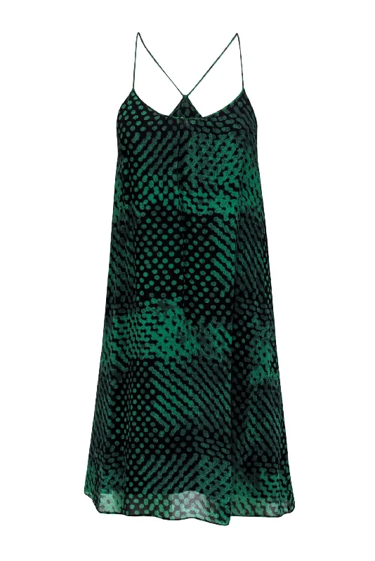 Shift Women Dress with a Simple and Classic Design for Everyday Wear Shift Women Dress with a Simple and Classic Design for Everyday Wear Theory - Black & Green Spotted Sleeveless Silk Sheath Dress Sz S Shift Women Dress with a Simple and Classic Design for Everyday Wear Shift Women Dress with a Simple and Classic Design for Everyday Wear Theory - Black & Green Spotted Sleeveless Silk Sheath Dress Sz S