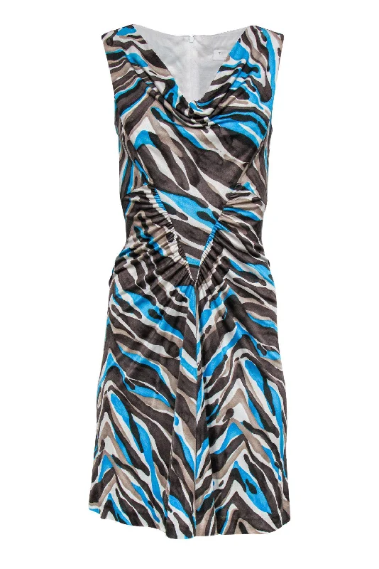 Mermaid - Style Women Dress with a Fitted Silhouette for Special Occasions Mermaid - Style Women Dress with a Fitted Silhouette for Special Occasions Trina Turk - Brown, Blue & Beige Silk Printed Ruched Dress Sz 2 Mermaid - Style Women Dress with a Fitted Silhouette for Special Occasions Mermaid - Style Women Dress with a Fitted Silhouette for Special Occasions Trina Turk - Brown, Blue & Beige Silk Printed Ruched Dress Sz 2