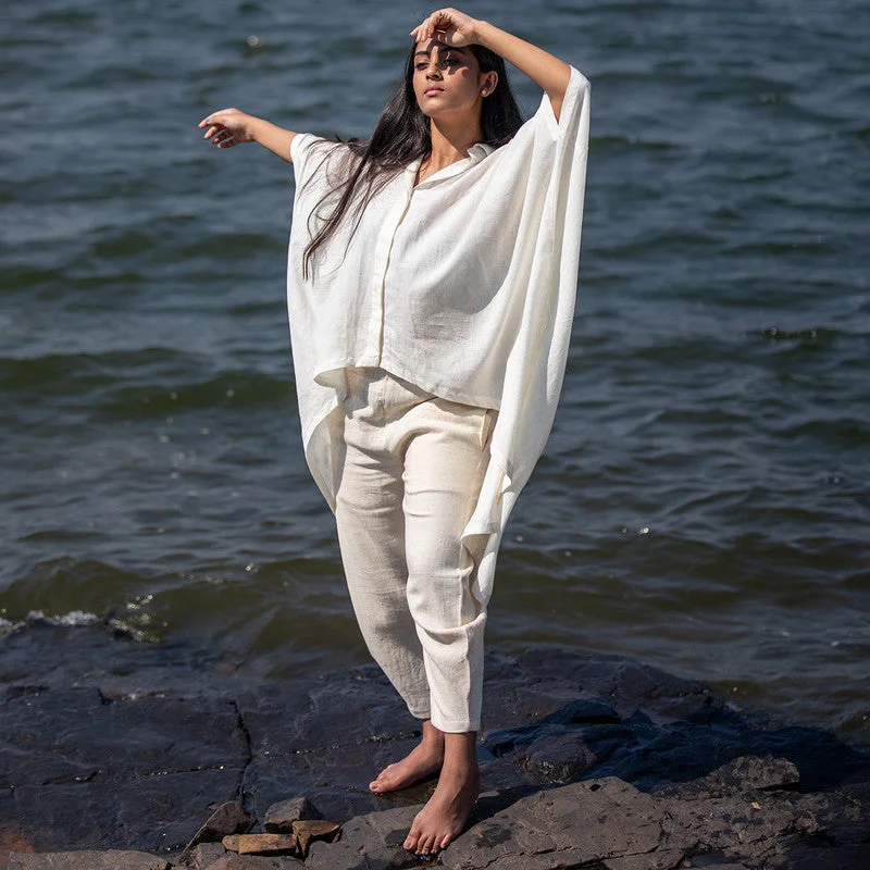 Maxi Women Dress with Floral Print for a Bohemian Vibe Maxi Women Dress with Floral Print for a Bohemian Vibe Cotton Kimono Shirt | White Maxi Women Dress with Floral Print for a Bohemian Vibe Maxi Women Dress with Floral Print for a Bohemian Vibe Cotton Kimono Shirt | White