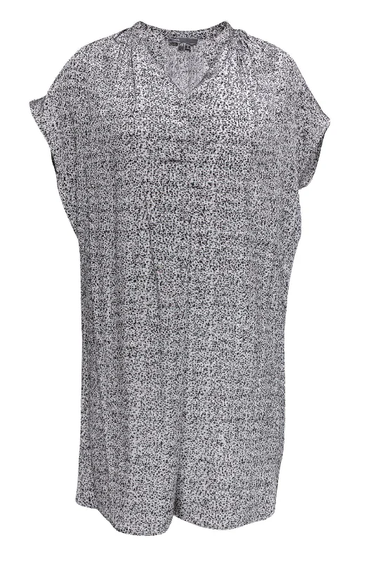 Empire Waist Women Dress to Accentuate the Bust and Conceal the Waist Empire Waist Women Dress to Accentuate the Bust and Conceal the Waist Vince - Grey Speckled Silk Cap Sleeve Dress Sz XS Empire Waist Women Dress to Accentuate the Bust and Conceal the Waist Empire Waist Women Dress to Accentuate the Bust and Conceal the Waist Vince - Grey Speckled Silk Cap Sleeve Dress Sz XS