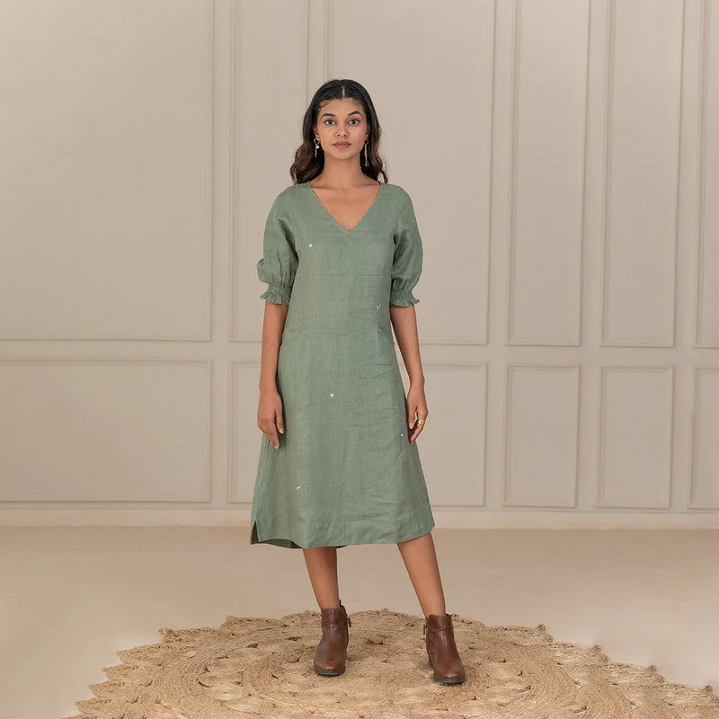 Plus Size Women Dress with a Flattering A - Line Cut for Comfort and Style Plus Size Women Dress with a Flattering A - Line Cut for Comfort and Style Dress For Women | Linen Slit Dress | Green