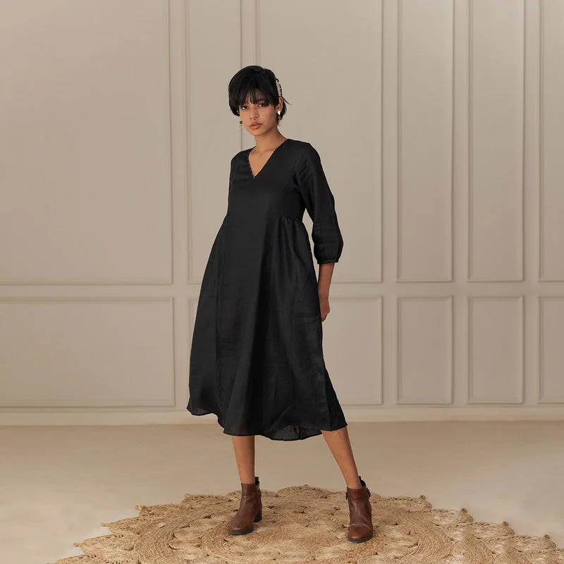 Mini Women Dress with a Short Hem for a Young and Trendy Style Mini Women Dress with a Short Hem for a Young and Trendy Style Linen Midi Dress | Flared | V Neck | Black Mini Women Dress with a Short Hem for a Young and Trendy Style Mini Women Dress with a Short Hem for a Young and Trendy Style Linen Midi Dress | Flared | V Neck | Black